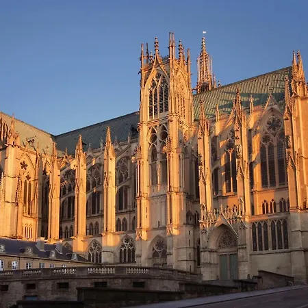 Port Saint Marcel Metz